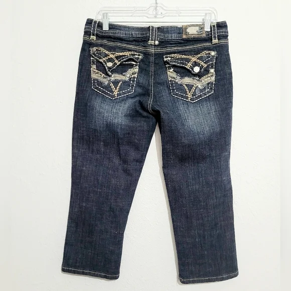 Hydraulic Womens Capri Jeans 9/10 Dark Wash Stretch Bootcut Cropped Distressed - Picture 2 of 14